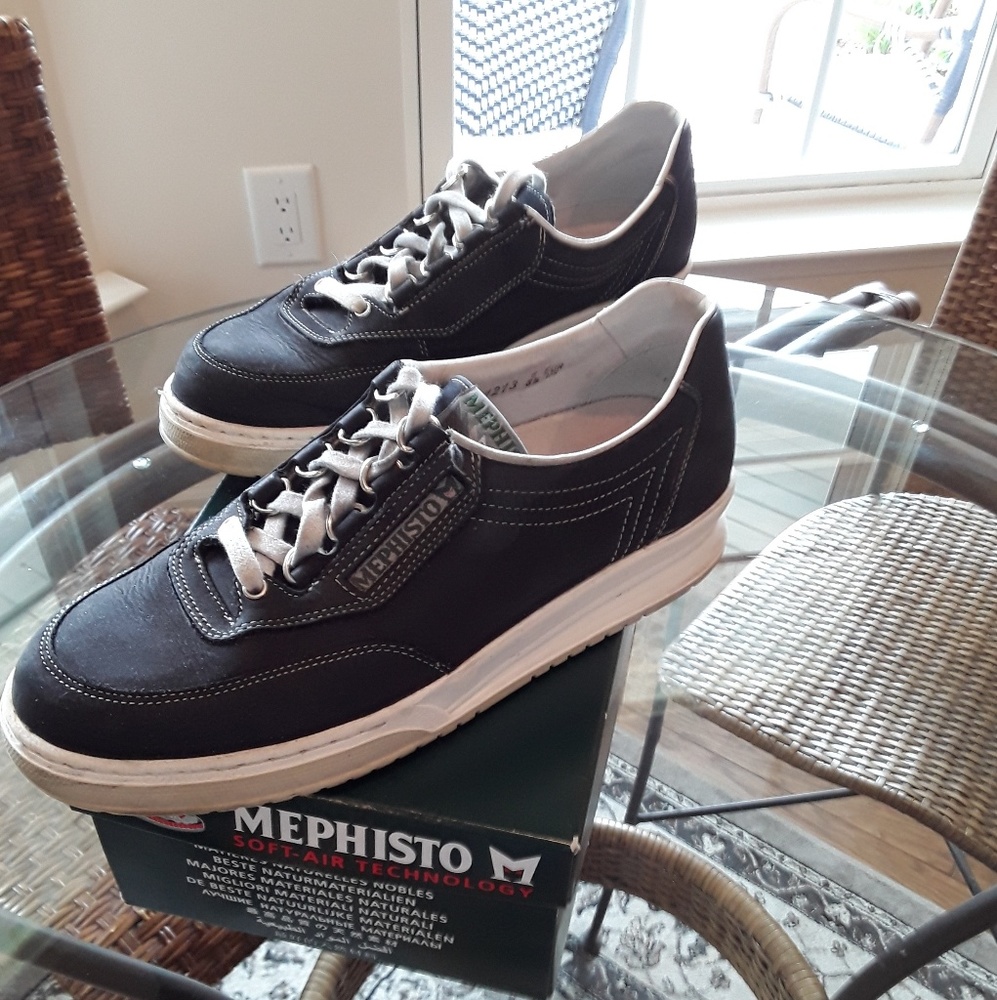 Mephisto nubuck navy blue tennis shoes size 8.5